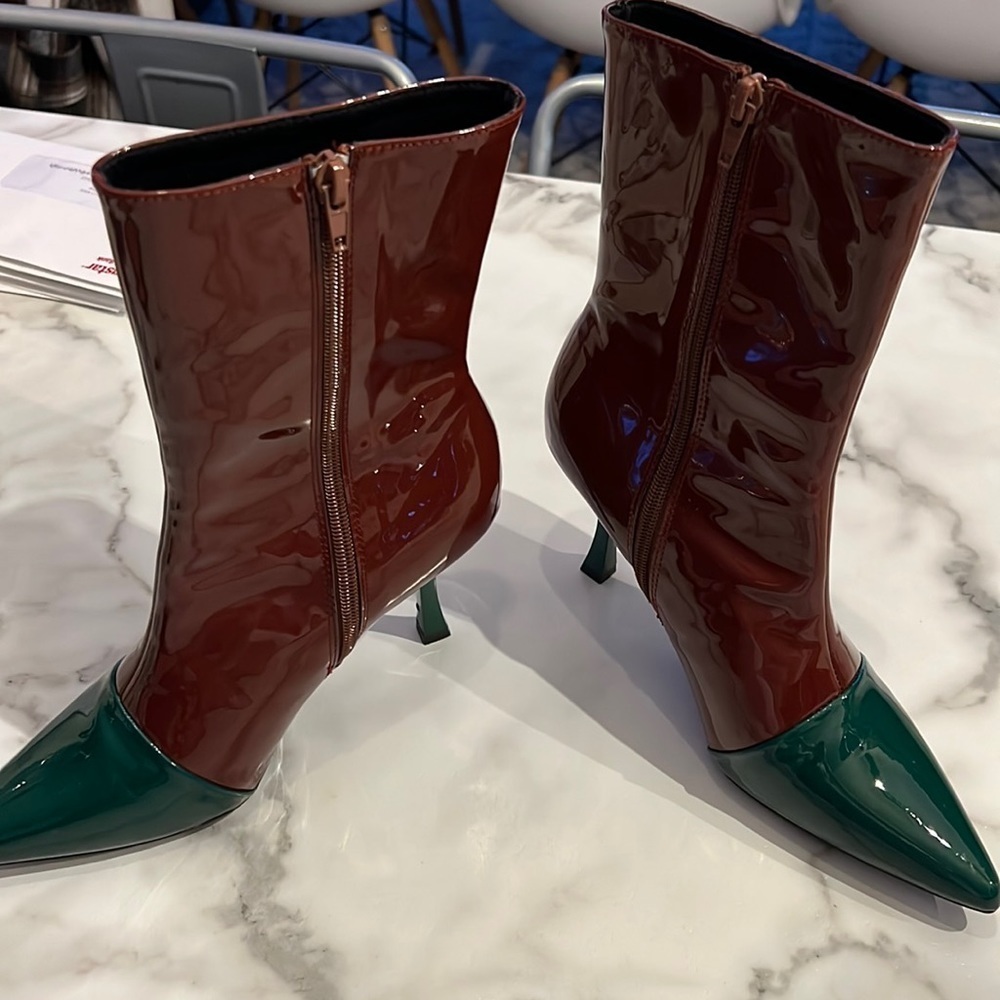 burgundy and green mid calf size 38 awesome boots - Picture 2 of 8